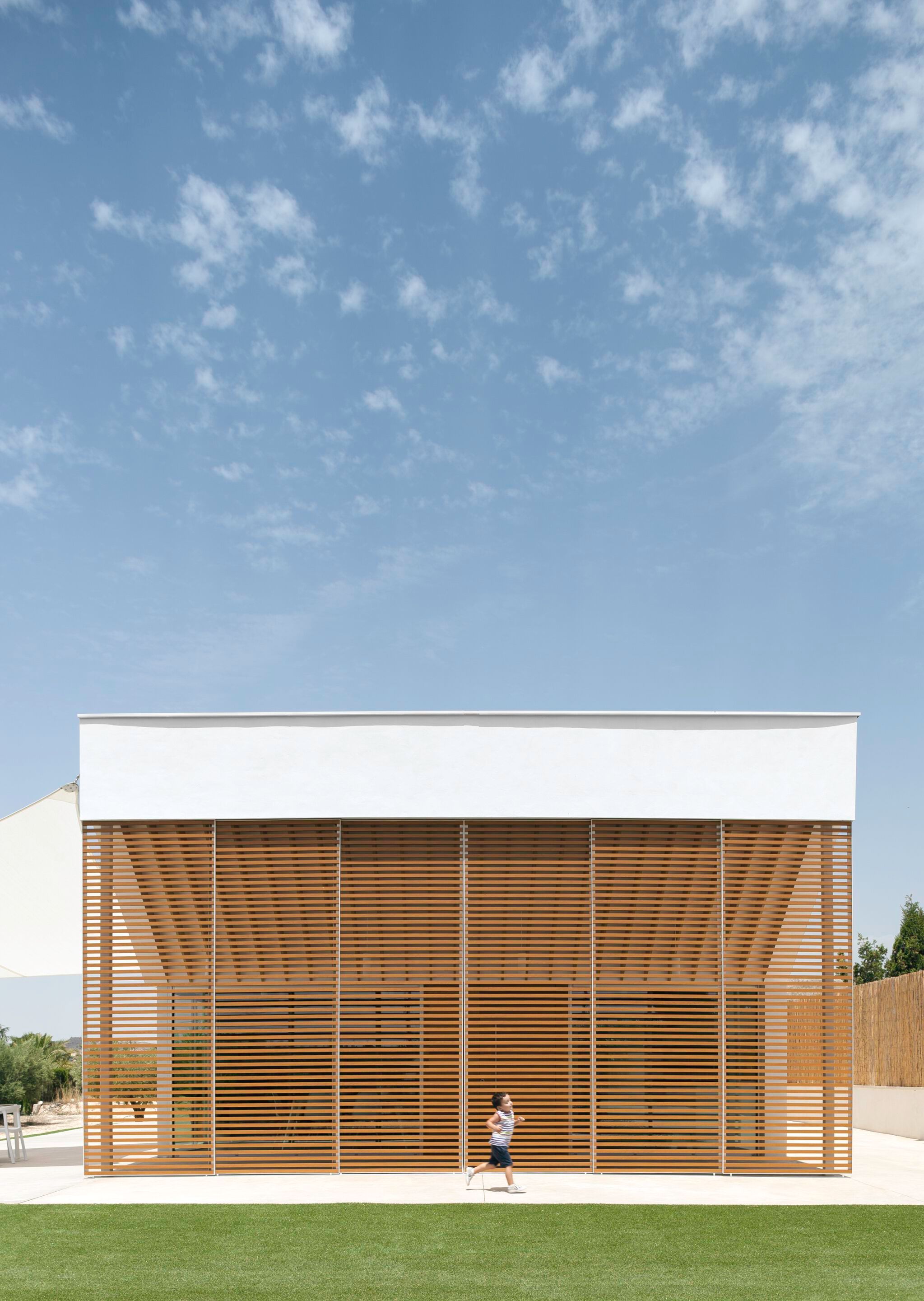 Система телескопических и синхронизированных дверей Saheco MULTIPLO TIMBER ARCH-00028061 - Вид №1