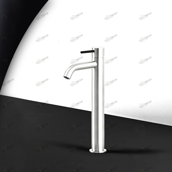 Смеситель для раковины сталь глянцевая с черной ручкой Toki Radomonte TKS3LCIL12