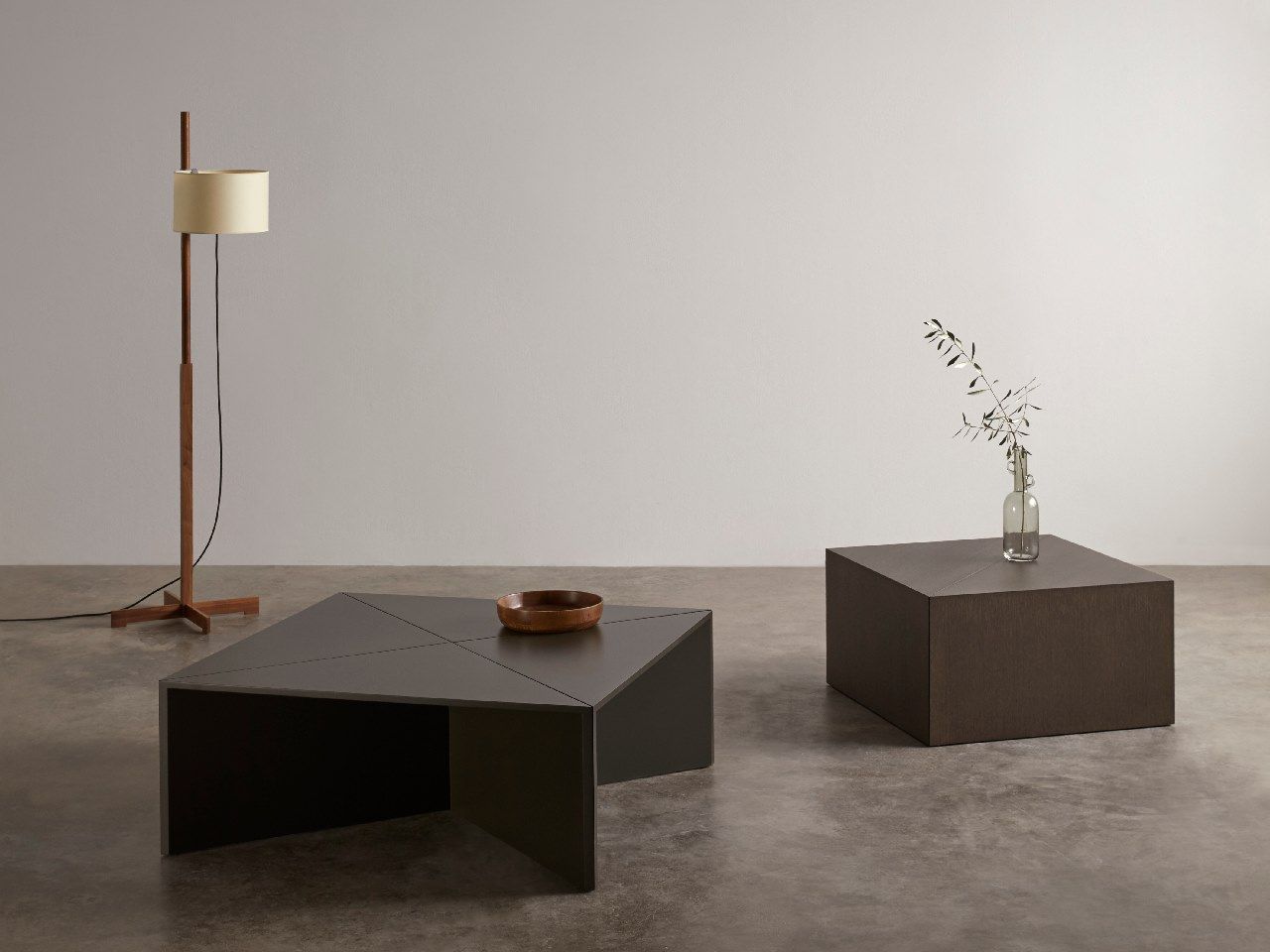 Треугольный журнальный столик Kendo Mobiliario PORCIONES ARCH-00059883 - Вид №6