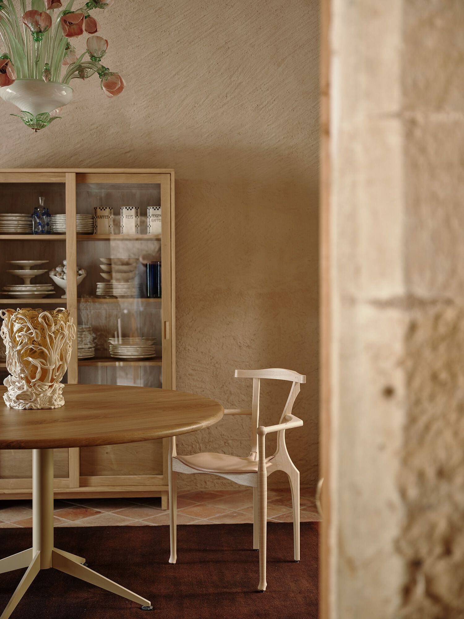 Штабелируемый стул из ясеня с подлокотниками BD Barcelona Гаулино ARCH-00143962 - Вид №16