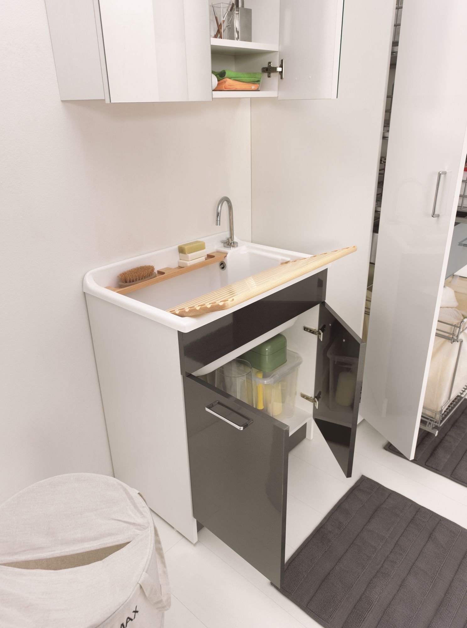 Шкаф для белья из ДСП с распашными дверцами COLAVENE Lindo ARCH-00099481 - Вид №8