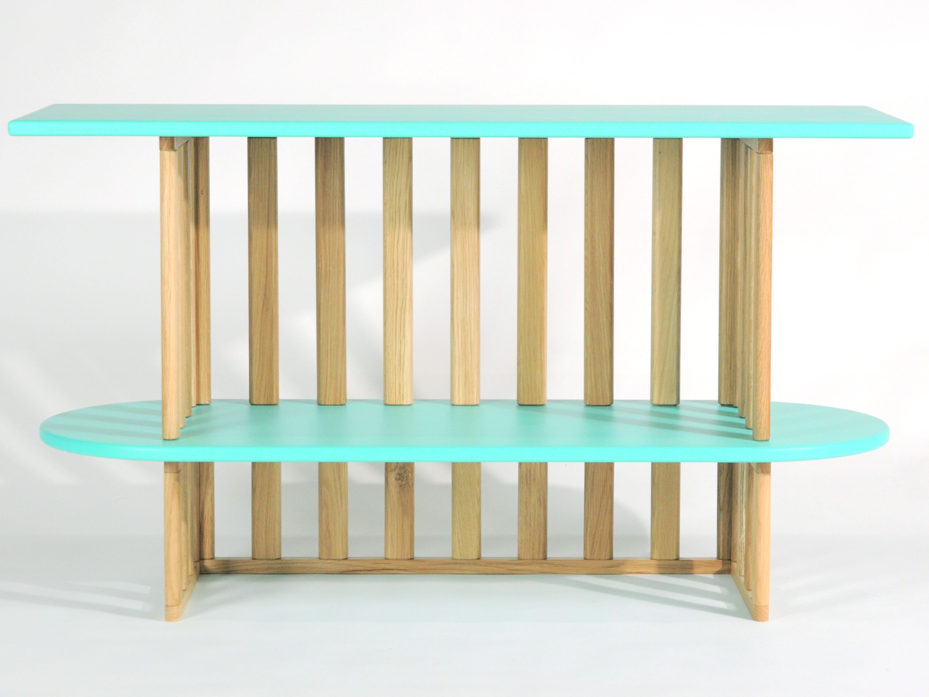 Книжный шкаф из массива дерева с двумя полками Medulum ARCH-00025873