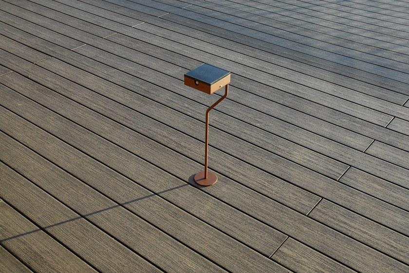 LYX Luminaires Напольный торшер на солнечных батареях из стали с эпоксидной краской sun-id-1354399 - Вид №3