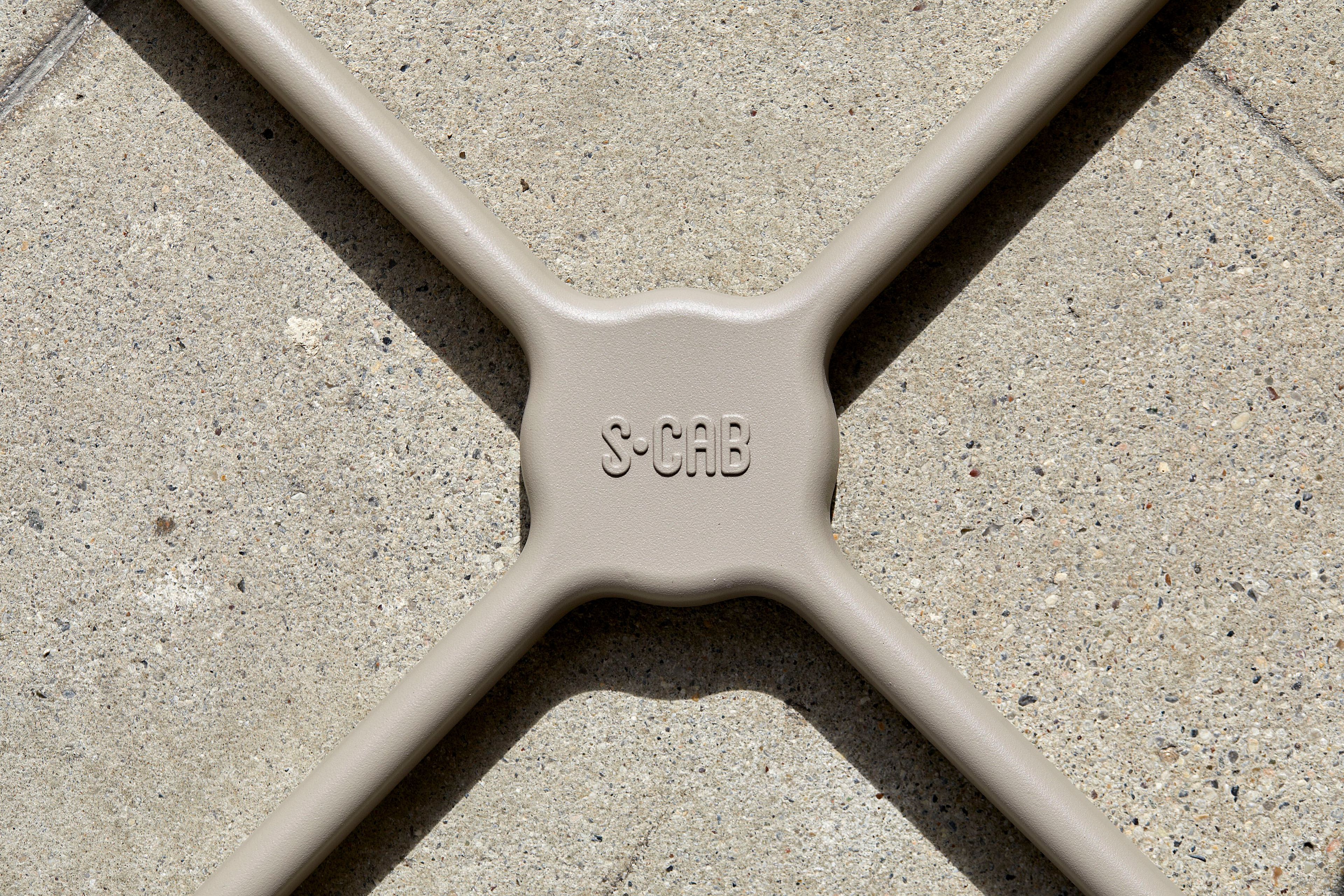 Алюминиевый и стальной контрактный стол с 4-спицевым основанием S-CAB Atomo ARCH-00086411 - Вид №8