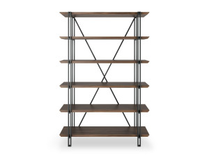 Книжный магазин в день