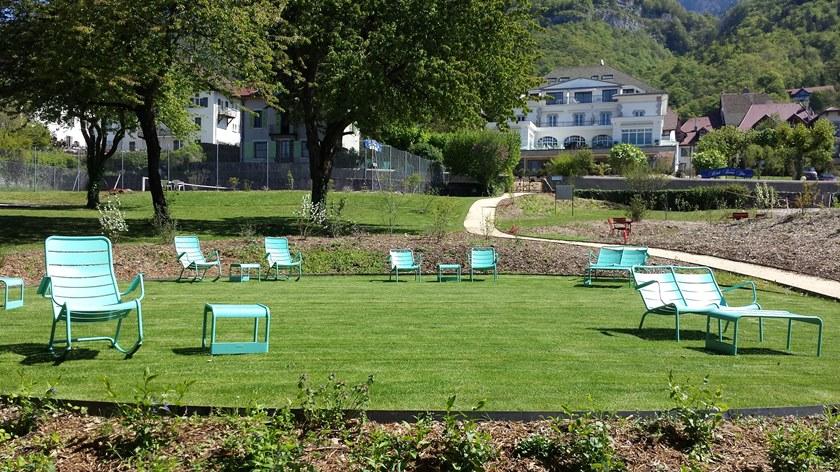 Fermob Квадратный алюминиевый садовый столик Luxembourg 4160 - Вид №5