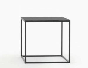 Desalto Садовый столик квадратный из стали Helsinki