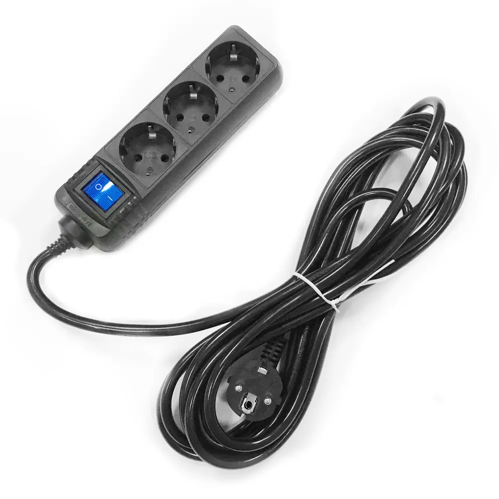 Удлинитель SKYBEAM с заземлением — 3 розетки, 5 метров, 3500 Вт 82600364