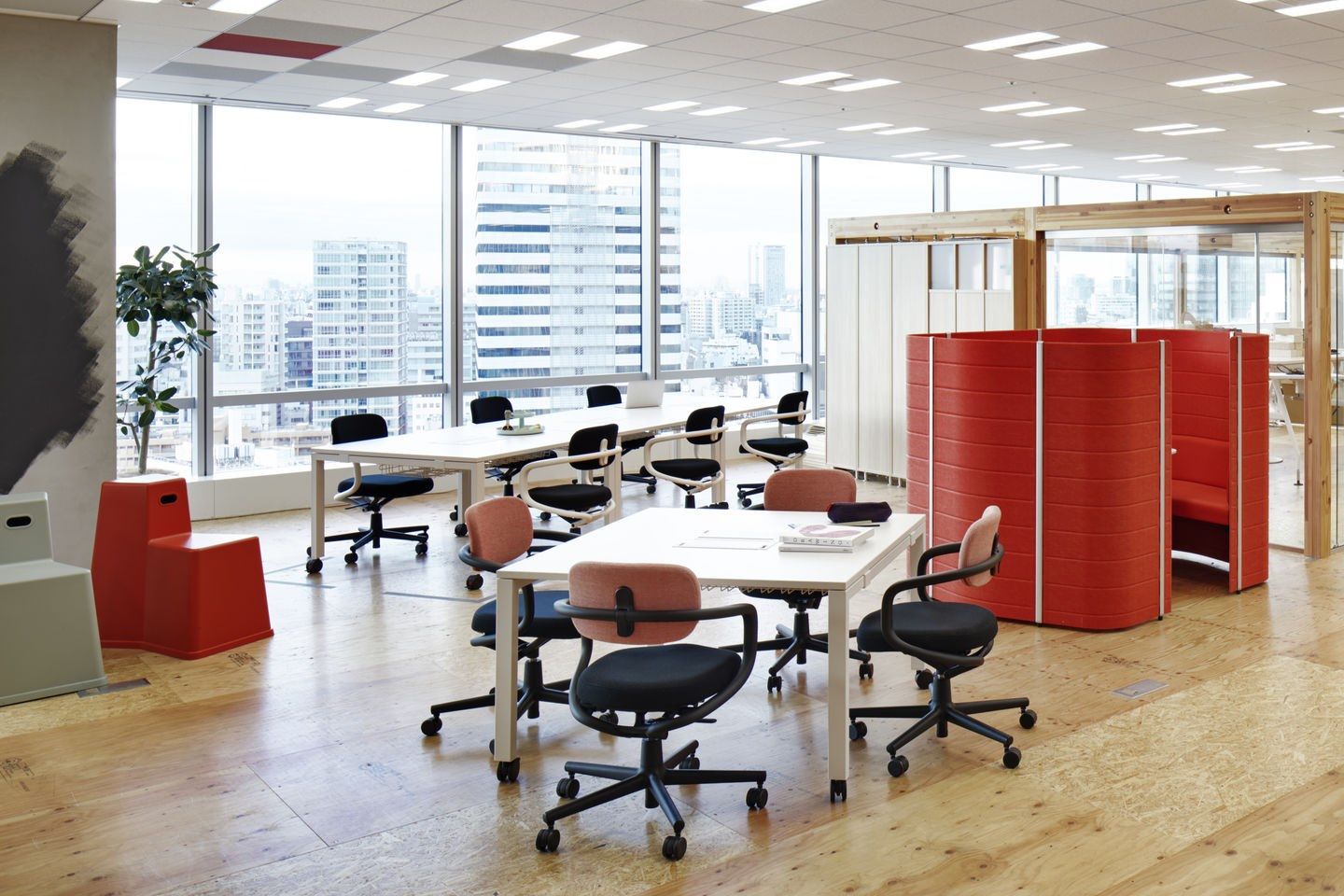 Тканевый стул с подлокотниками VITRA Eames Aluminium Group ARCH-00057694 - Вид №23