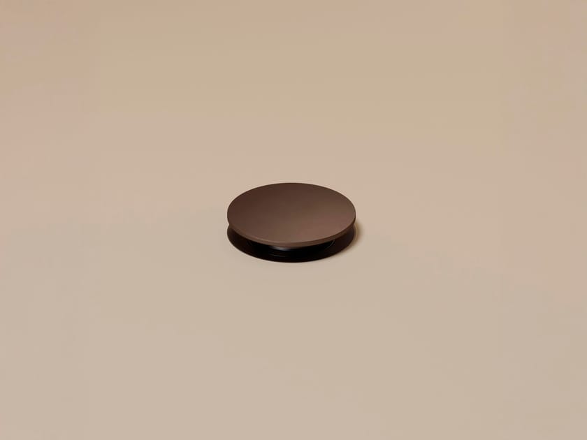 Латунный слив для умывальника Hotbath Guy ARCH-00019073