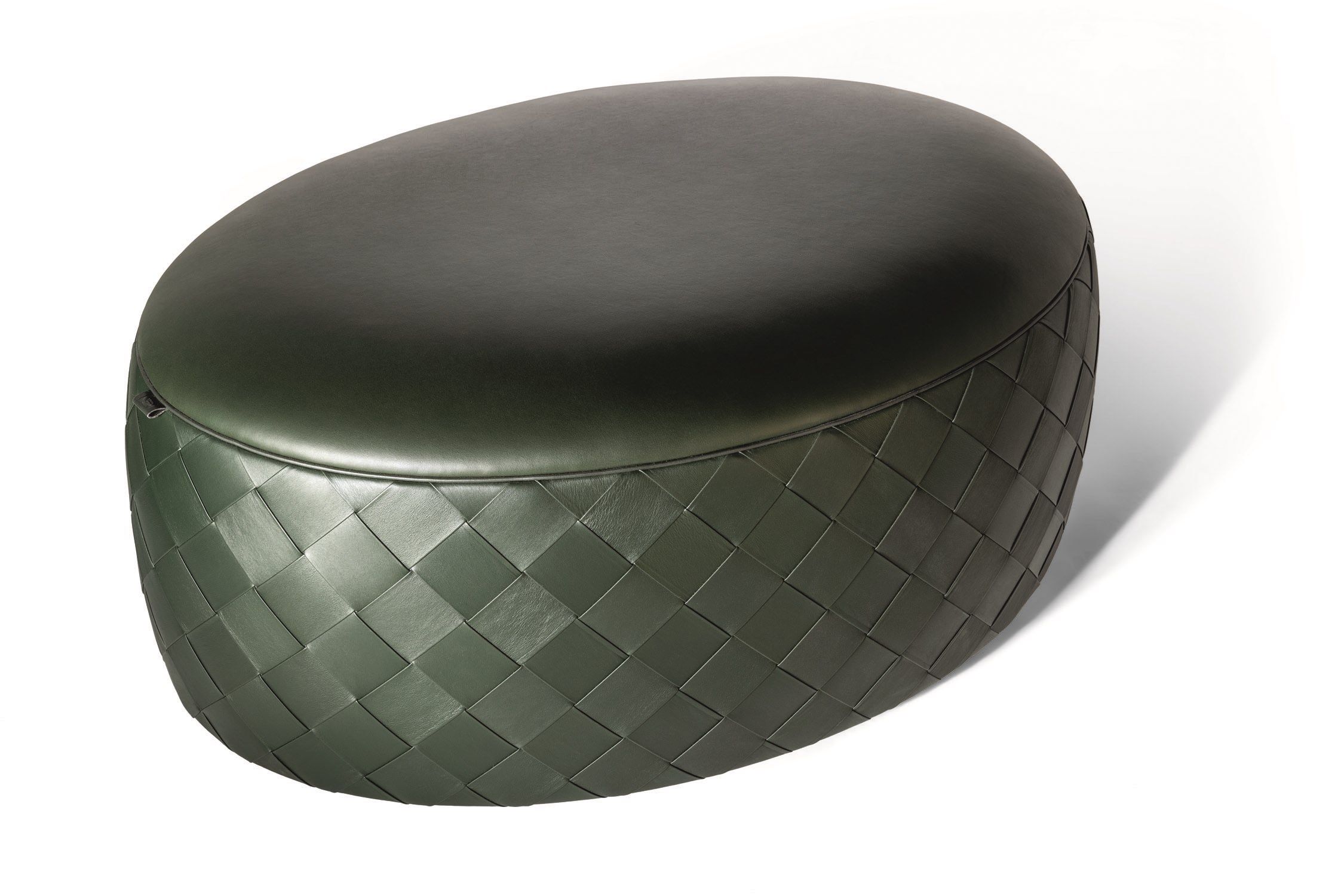 Овальный кожаный пуф Poltrona Frau коллекция-мебель и аксессуары ARCH-00149509 - Вид №4
