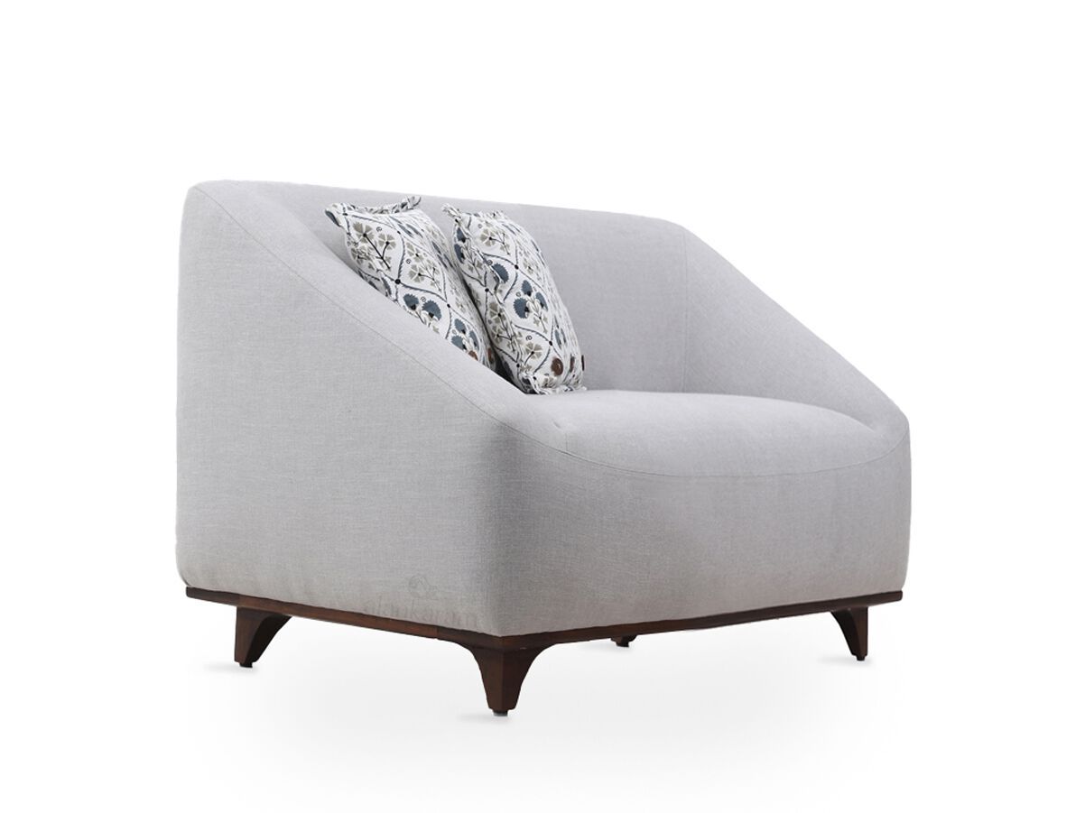 Тканевое кресло с подлокотниками Alankaram CRYNHOI ARCH-00142385 - Вид №1