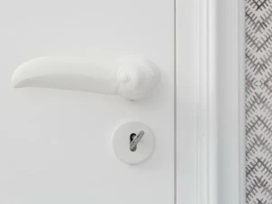 NJ Interiors Алюминиевая ручка с накладкой Sculture funzionali