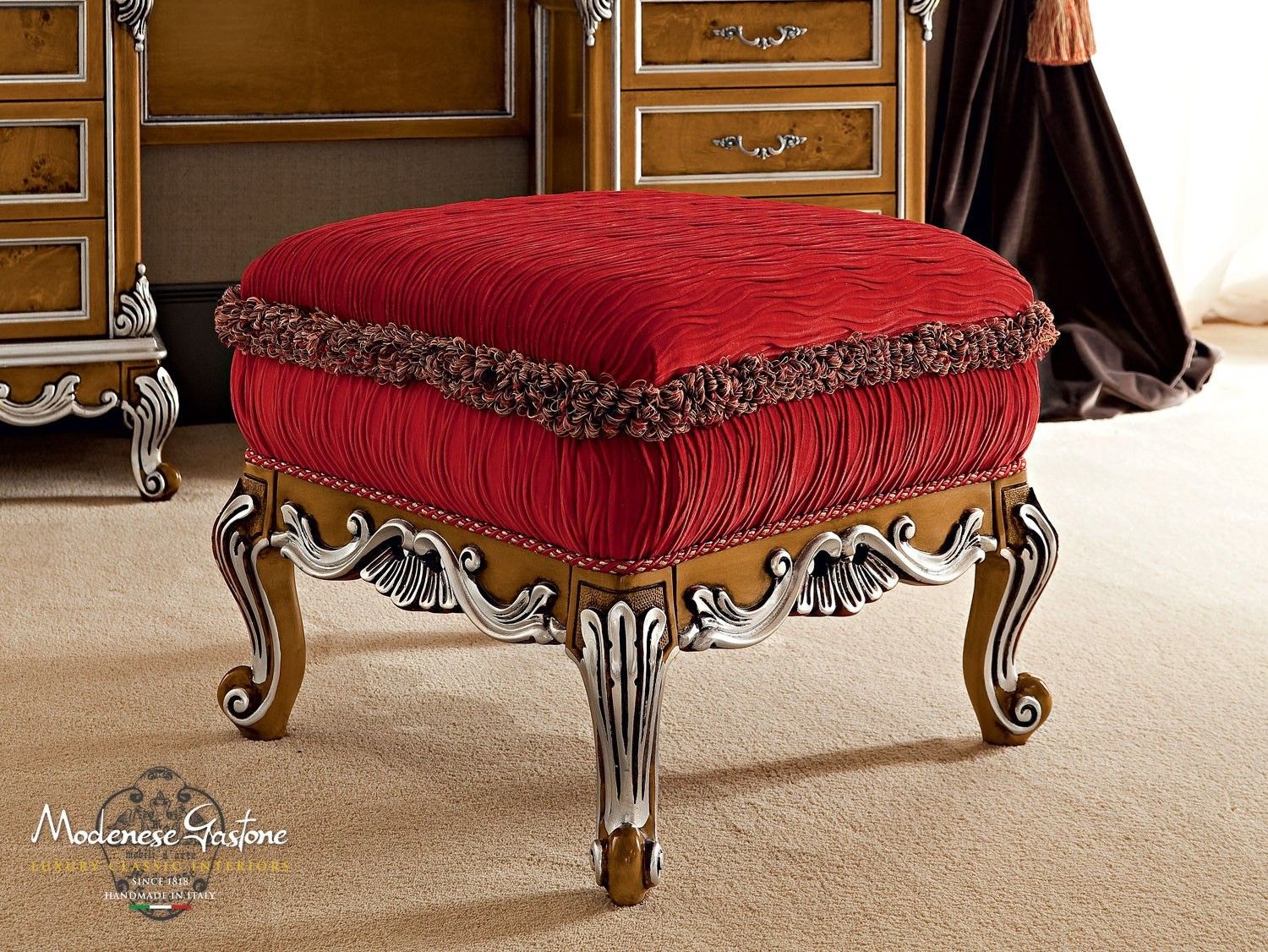 Ткань пуф Modenese Luxury Interiors Casanova ARCH-00012162