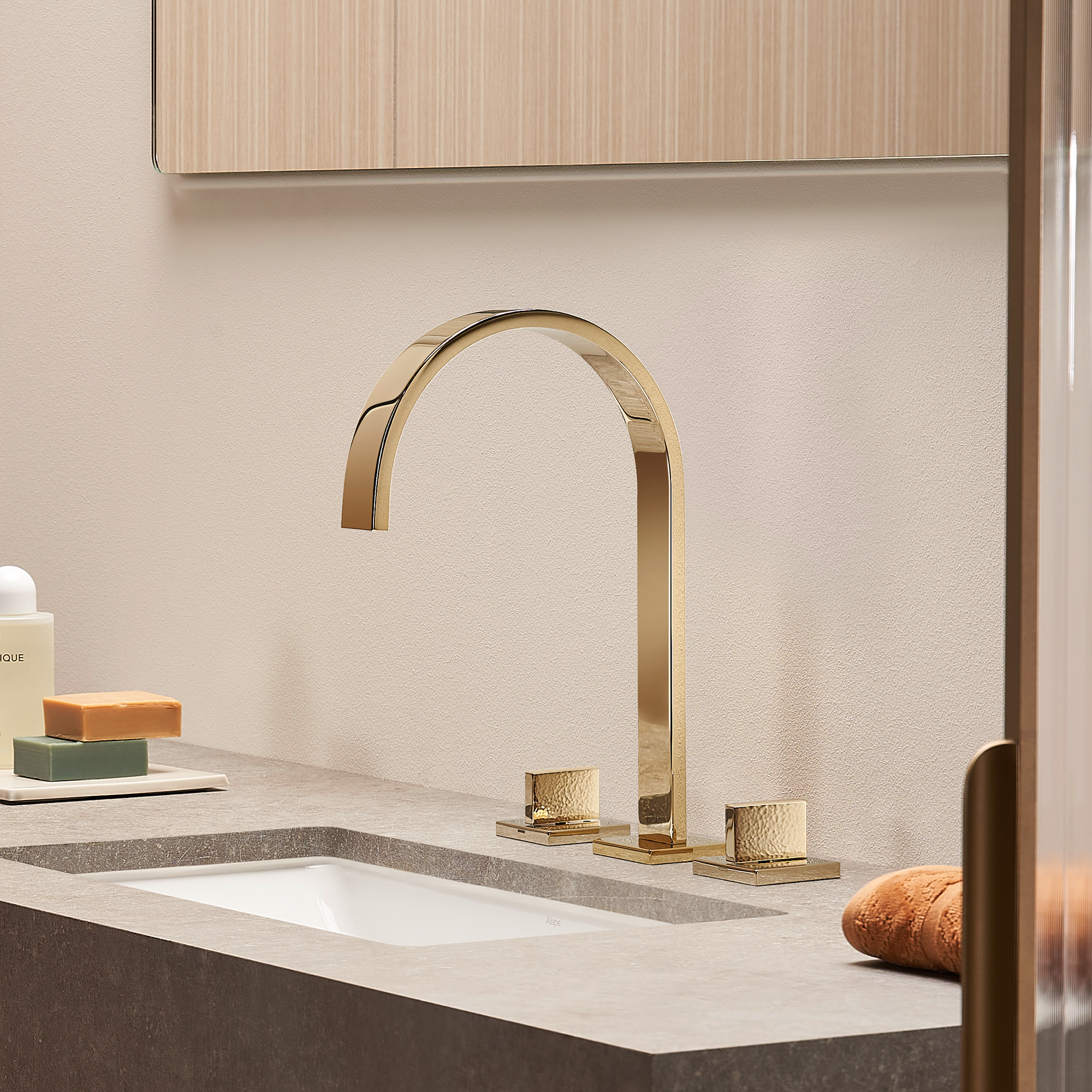 MEM Излив для раковины, монтируемый на палубу, со сливным клапаном - Темный хром DornBracht 13715782-19 - Вид №1