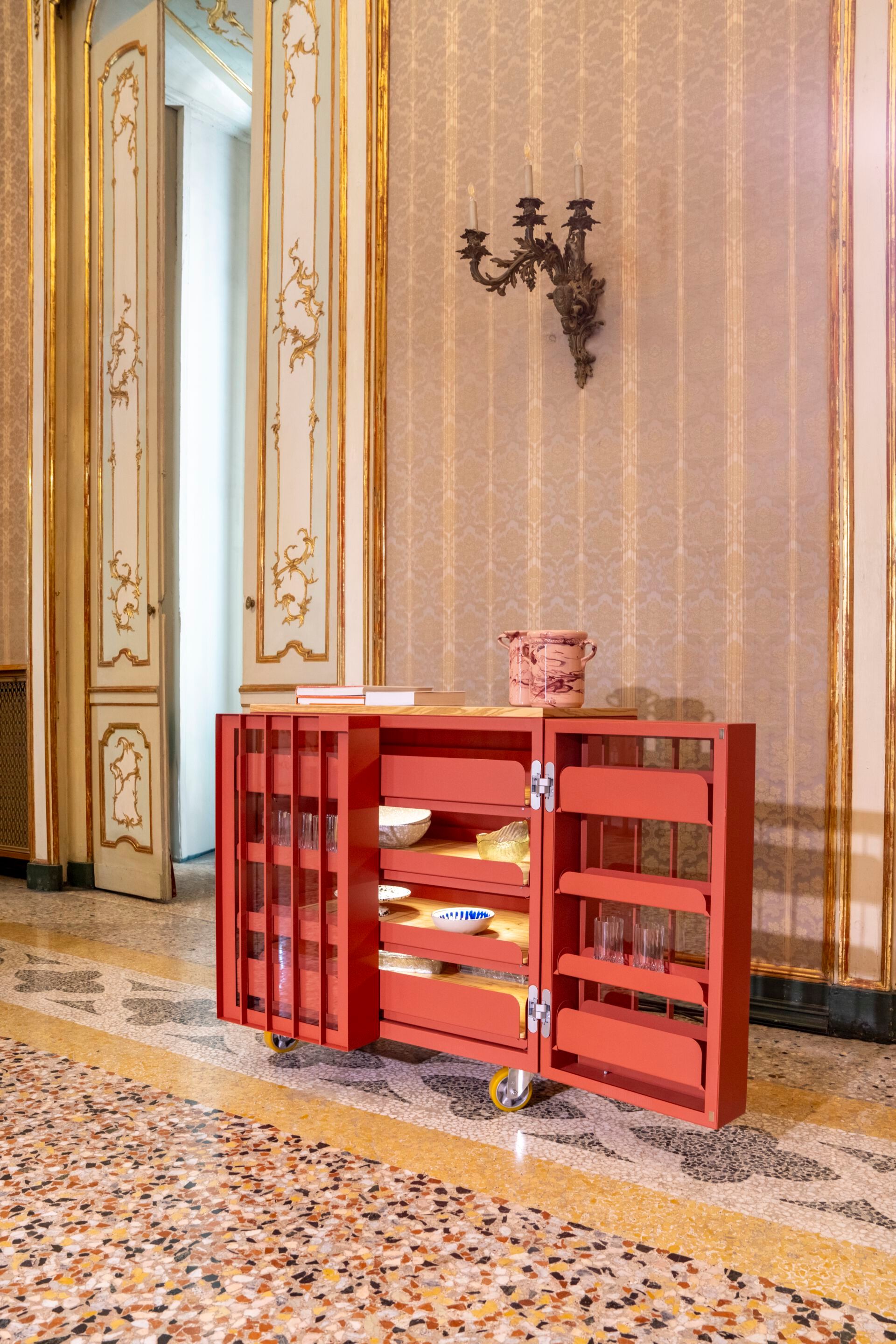 Модульный шкаф из окрашенной стали и оливкового дерева Officine Tamborrino MEMÈ ARCH-00114854 - Вид №22