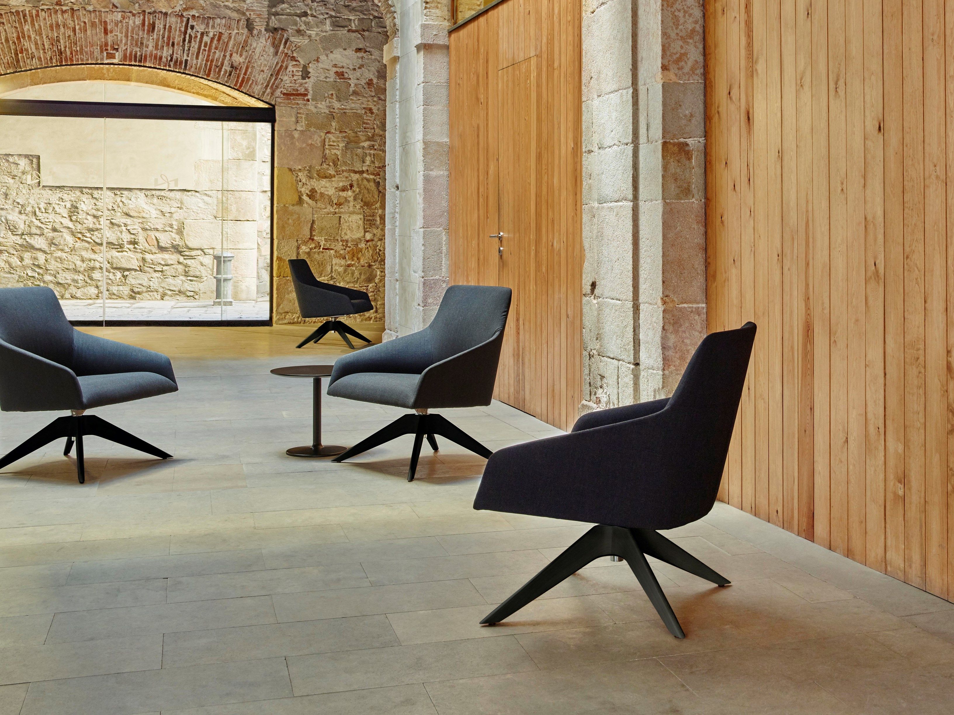 Спицевое вращающееся кресло Andreu World Alya ARCH-00065933 - Вид №1