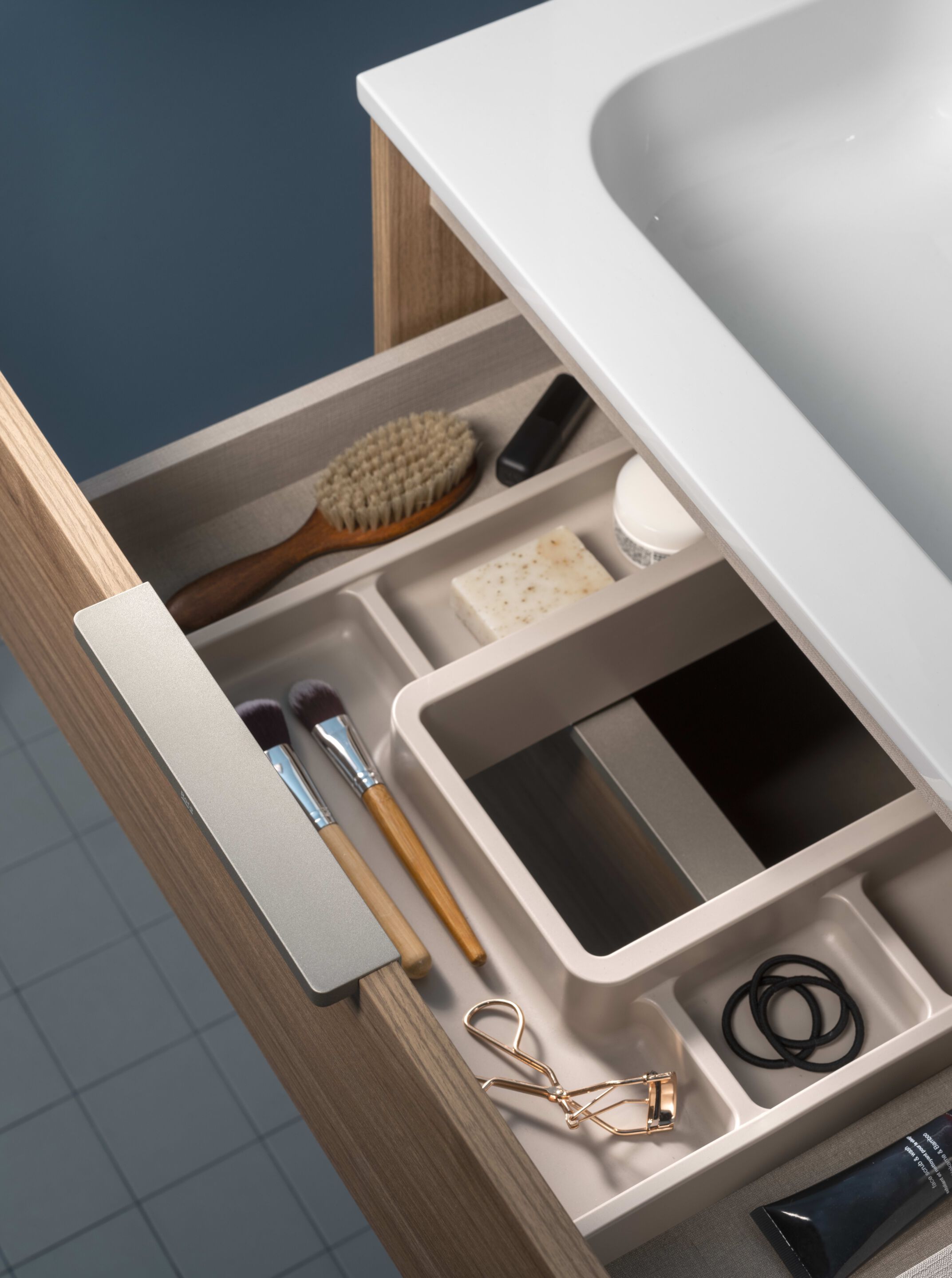 Подвесной шкаф для умывальника со встроенной раковиной Roca Optica ARCH-00039080 - Вид №2