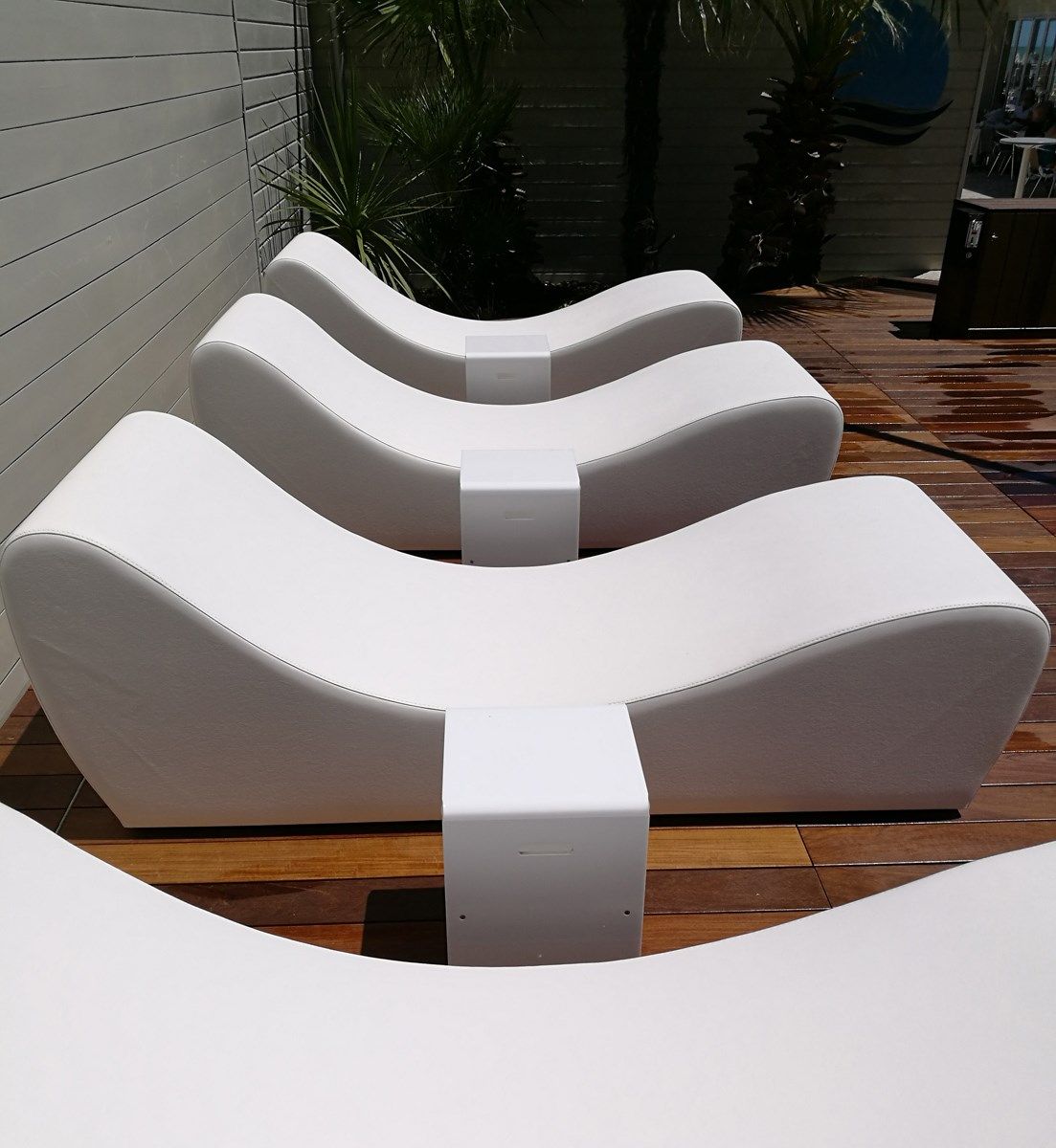 Садовый стол из метакрилата Trona ARCH-00001166