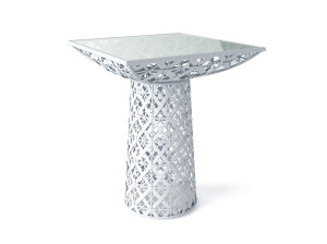 Квадратный обеденный стол из смолы