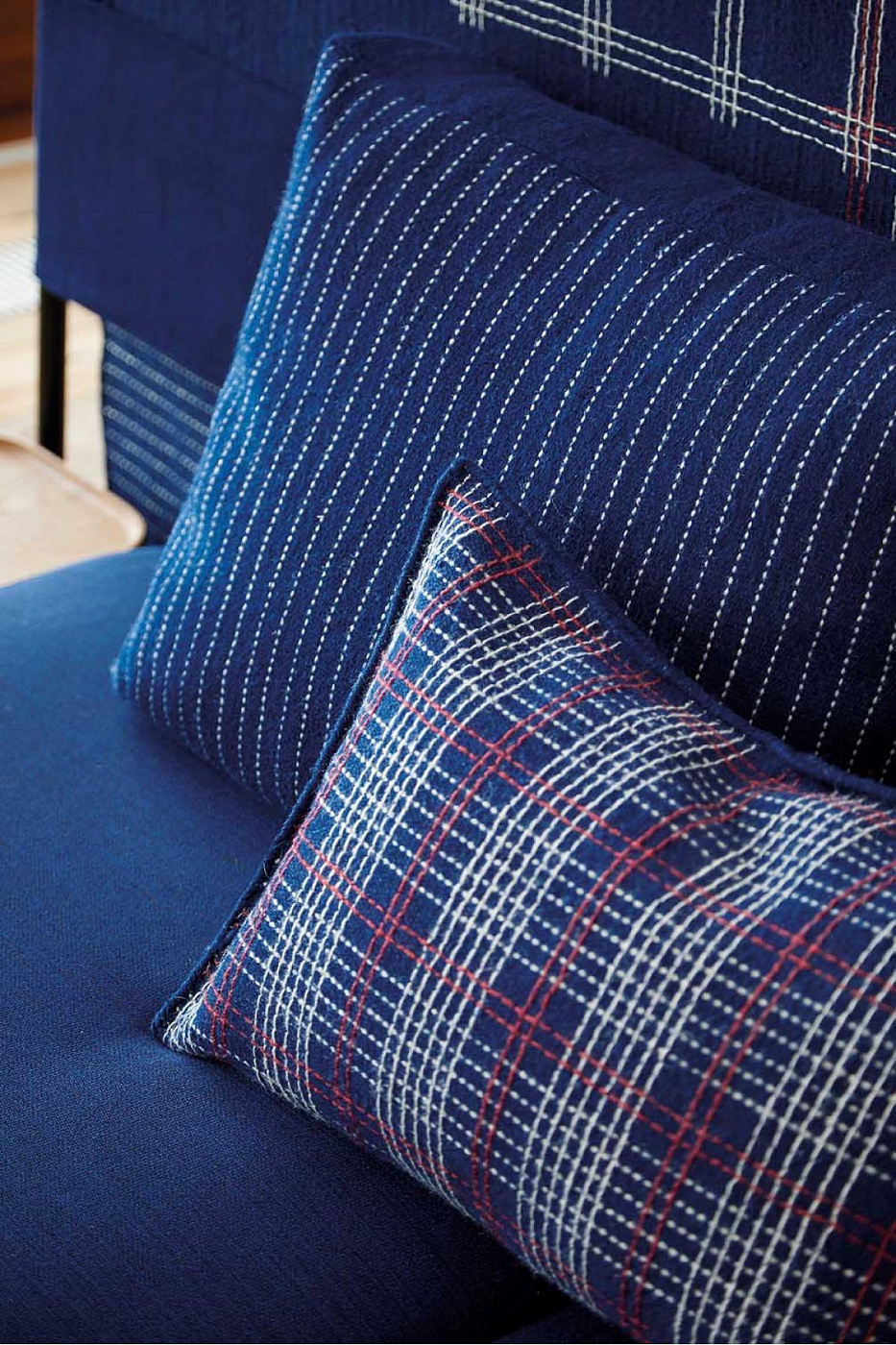 069884 Подушка Indigo 63x45 см GAN Lan - Вид №4