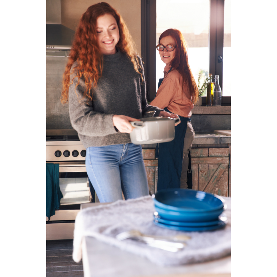 Кастрюля чугунная Le Creuset, Ø22 см, серая 21177225412430 - Вид №2