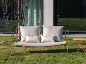 Стальной диван