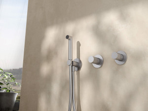 Смеситель для душа из нержавеющей стали с ручным душем