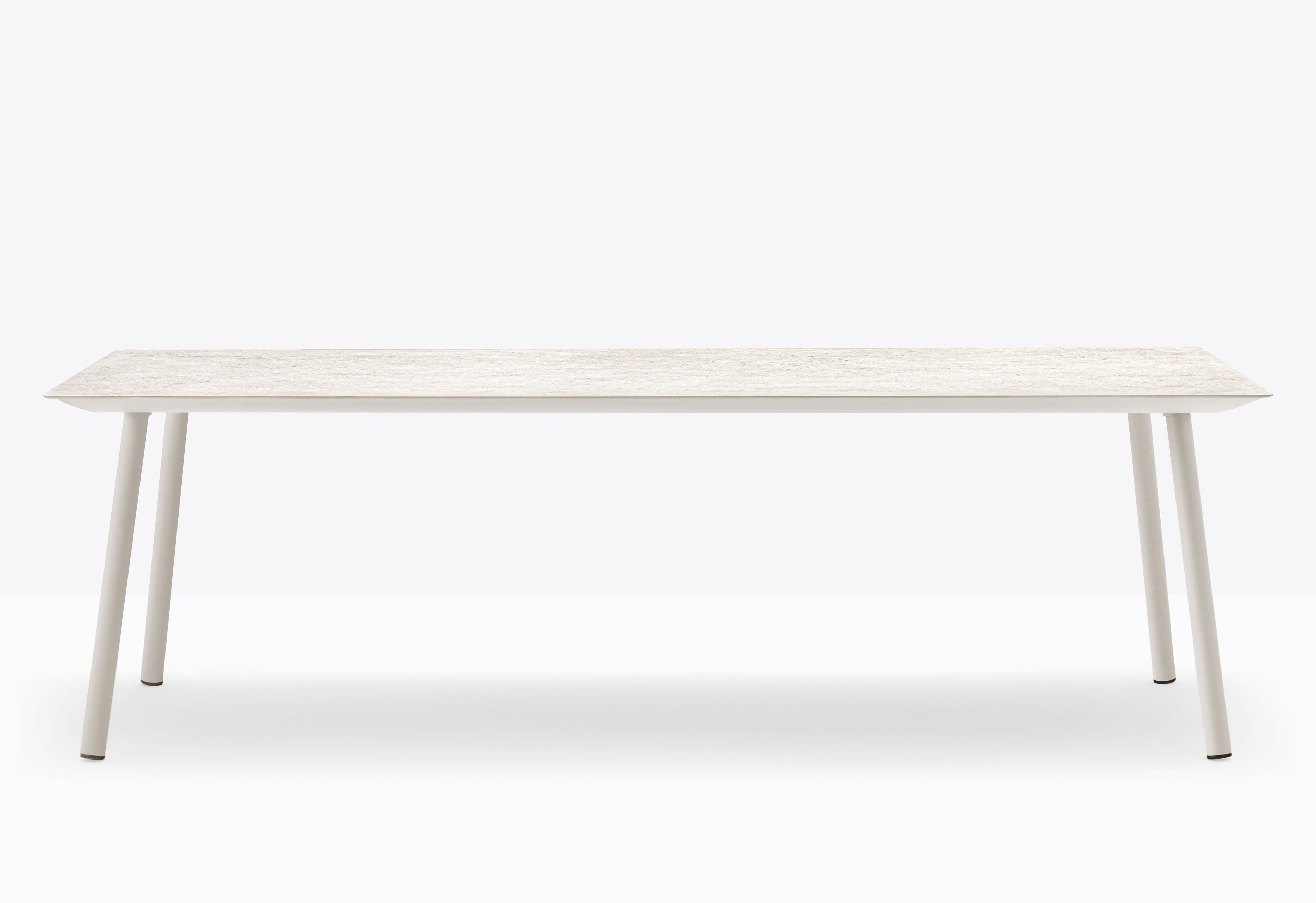 Прямоугольный садовый стол из керамогранита Pedrali Babila Outdoor ARCH-00064416