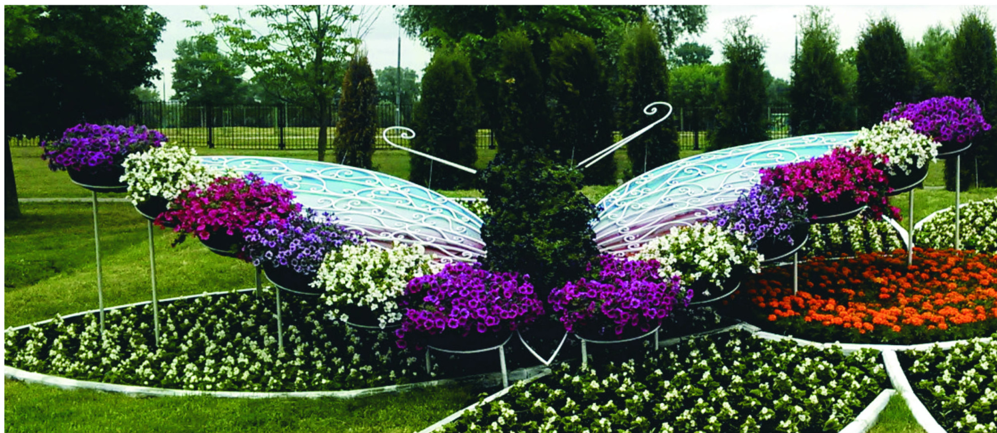 BA1202-VO.B цветочница декоративная в виде Бабочки с термо-чашами. конструкция вертикального озеленения LAB.Space 