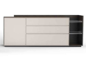 Шкаф с распашными дверцами и ящиками