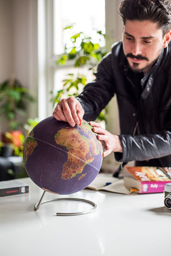 SK CORKGLOBE3 Глобус цветной colour большой Suck UK  - Вид №1