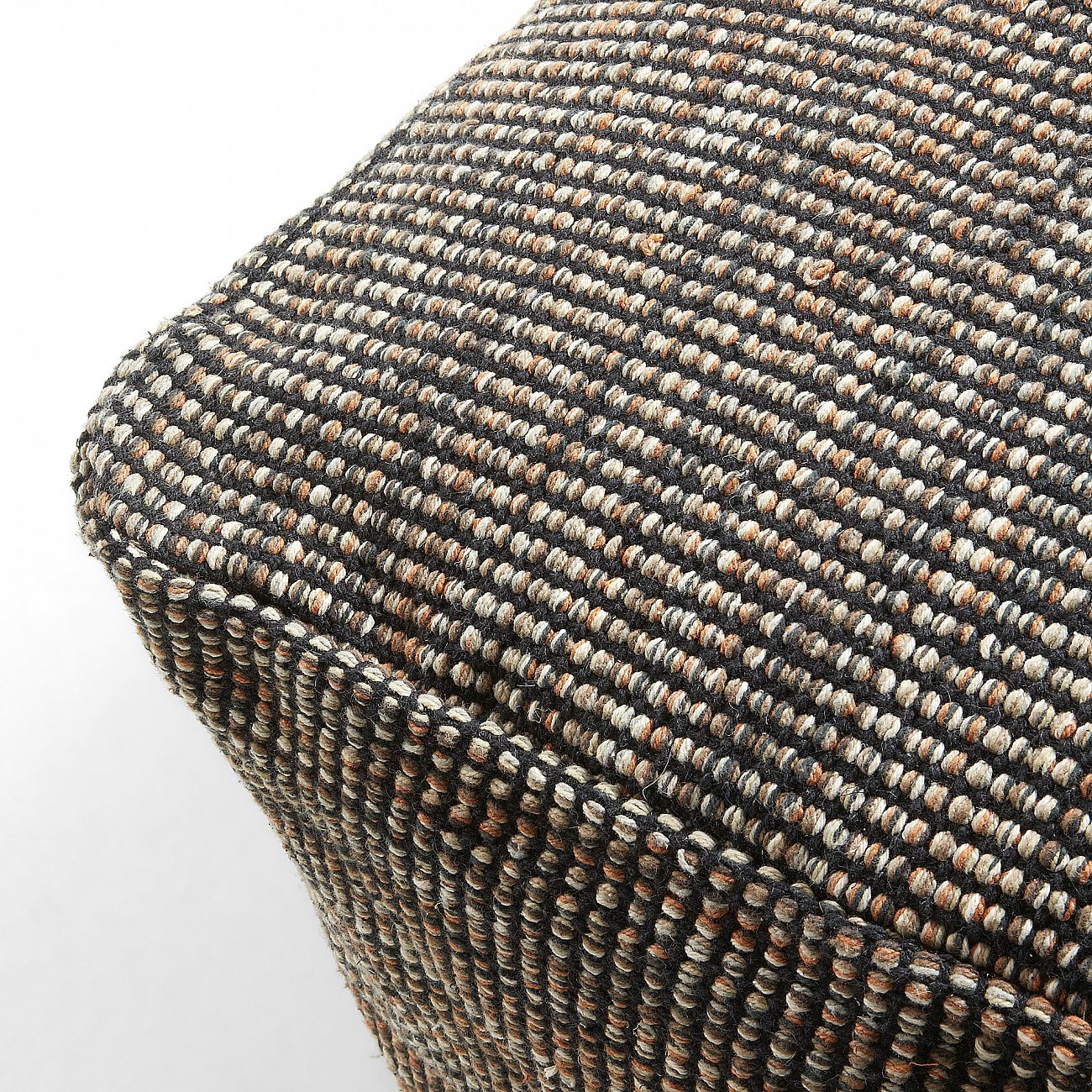 Пуф HATCH разноцветный BARCELONA DESIGN ДИЗАЙНЕРСКИЕ 151662 Разноцветный  - Вид №1