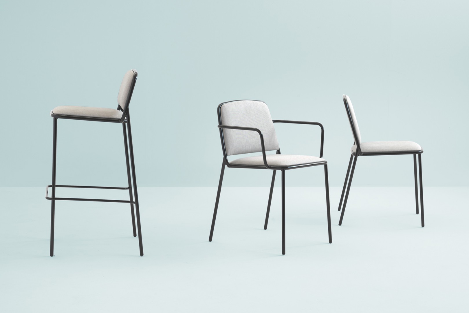 Ring 671 Кресло со стальным каркасом, 4 ножки. Сиденье и спинка мягкие. Et al. Ring - Вид №7