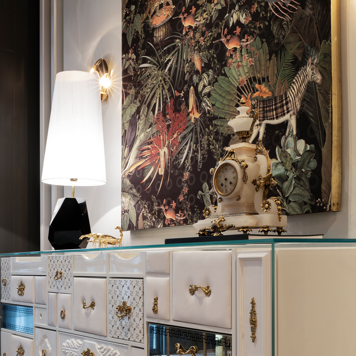 Настольные лампы Feel Small Black Table Lamp Covethouse BOCA DO LOBO  - Вид №1