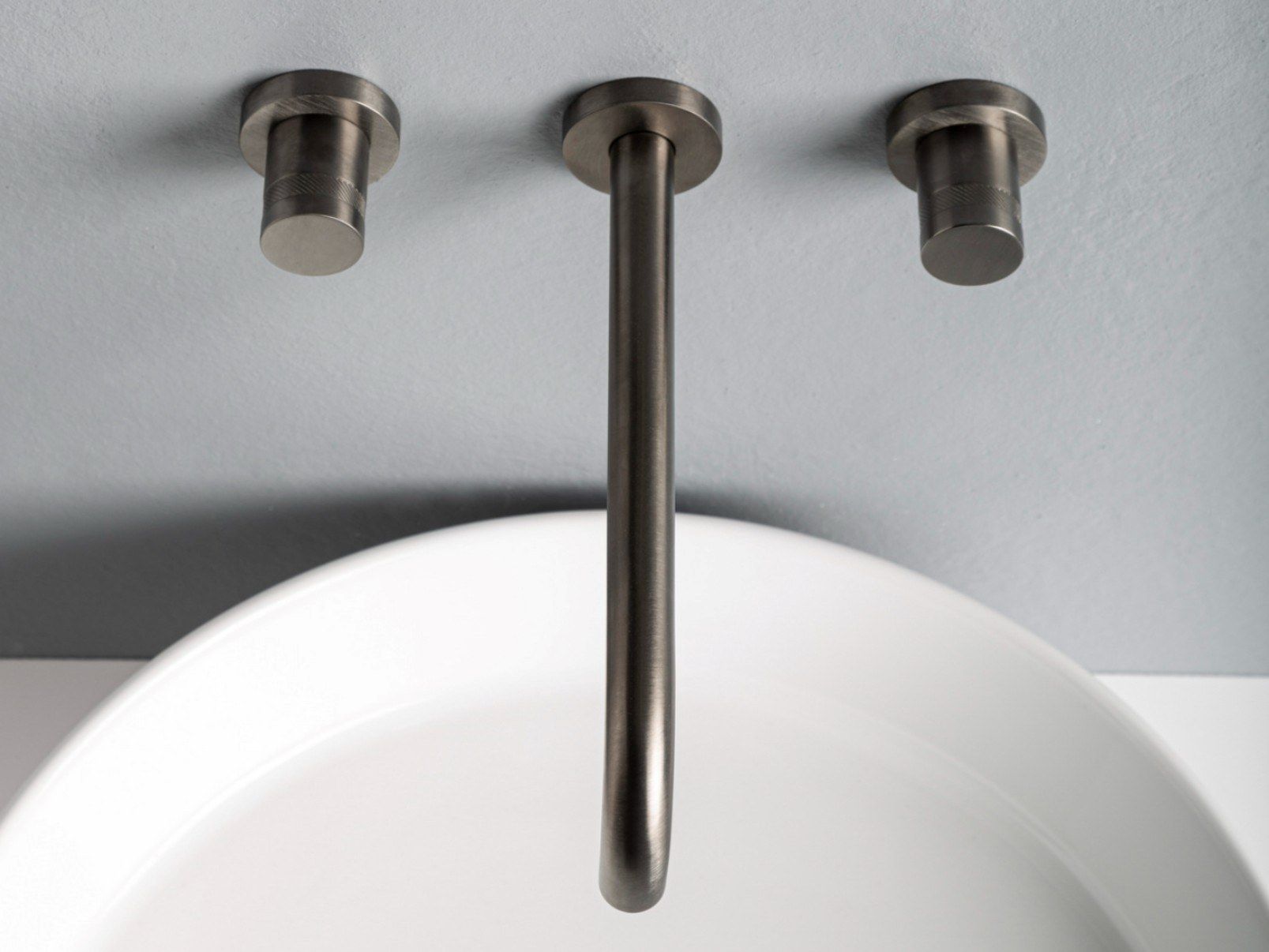 Настенный смеситель для раковины с 3 отверстиями Rubinetterie Treemme X-Change ARCH-00041359 - Вид №1