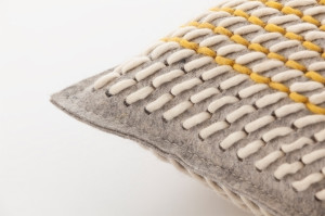 070800 Подушка Grey 61x36 см GAN Canevas Geo