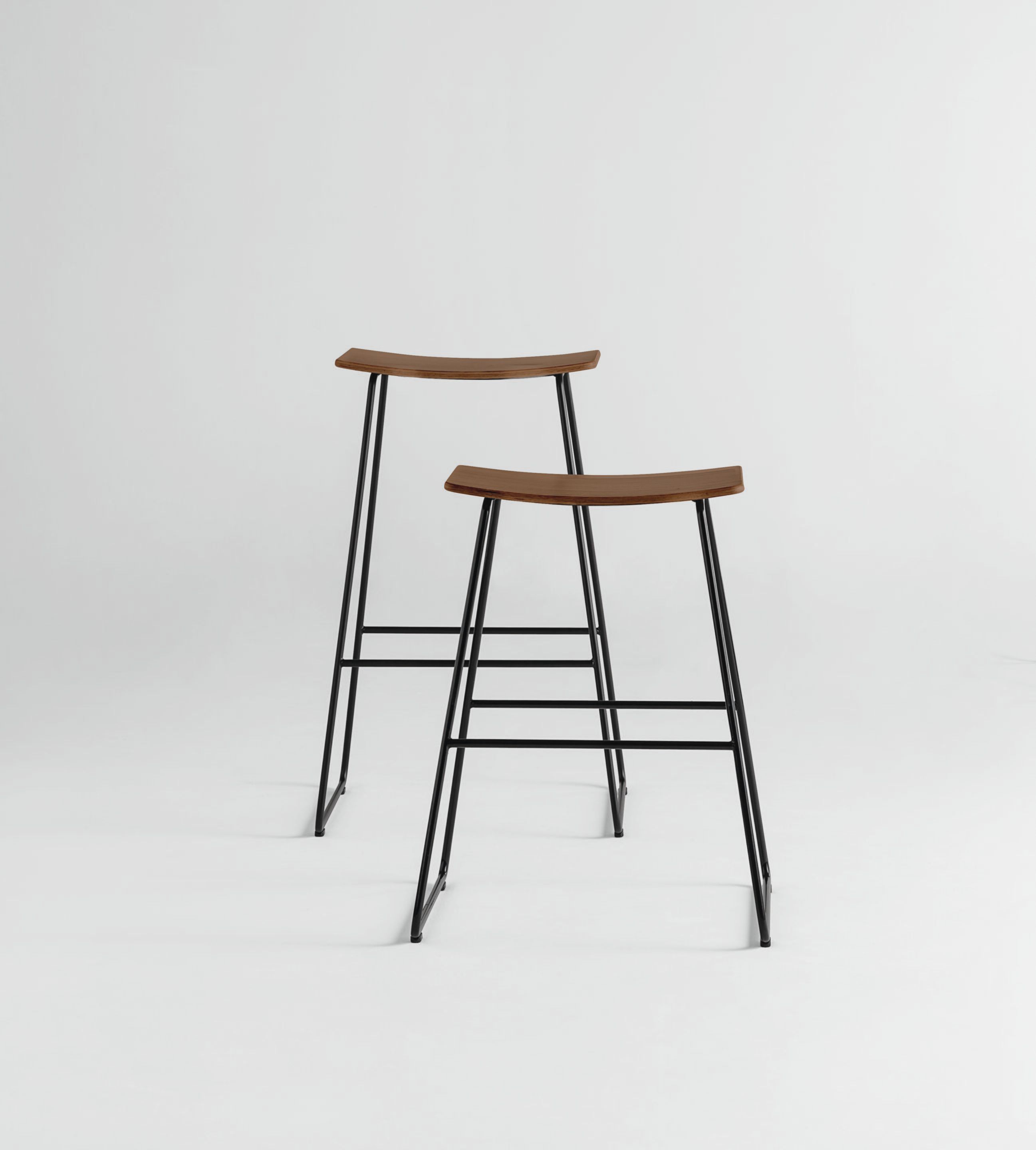 Высокий табурет из бука INCLASS Tao ARCH-00031928 - Вид №6