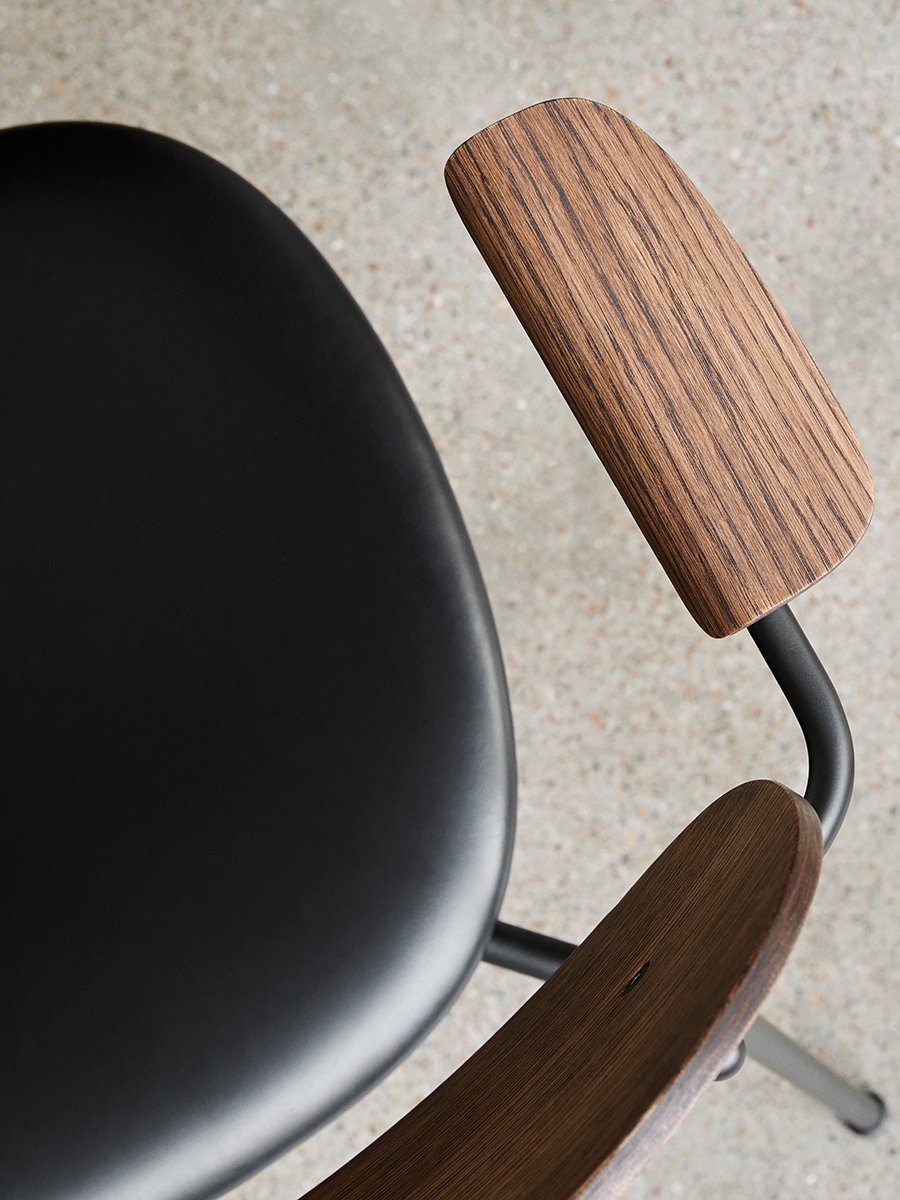 1165849 MENU Обеденный стул с подлокотником, черный Темный мореный дуб  - Вид №3