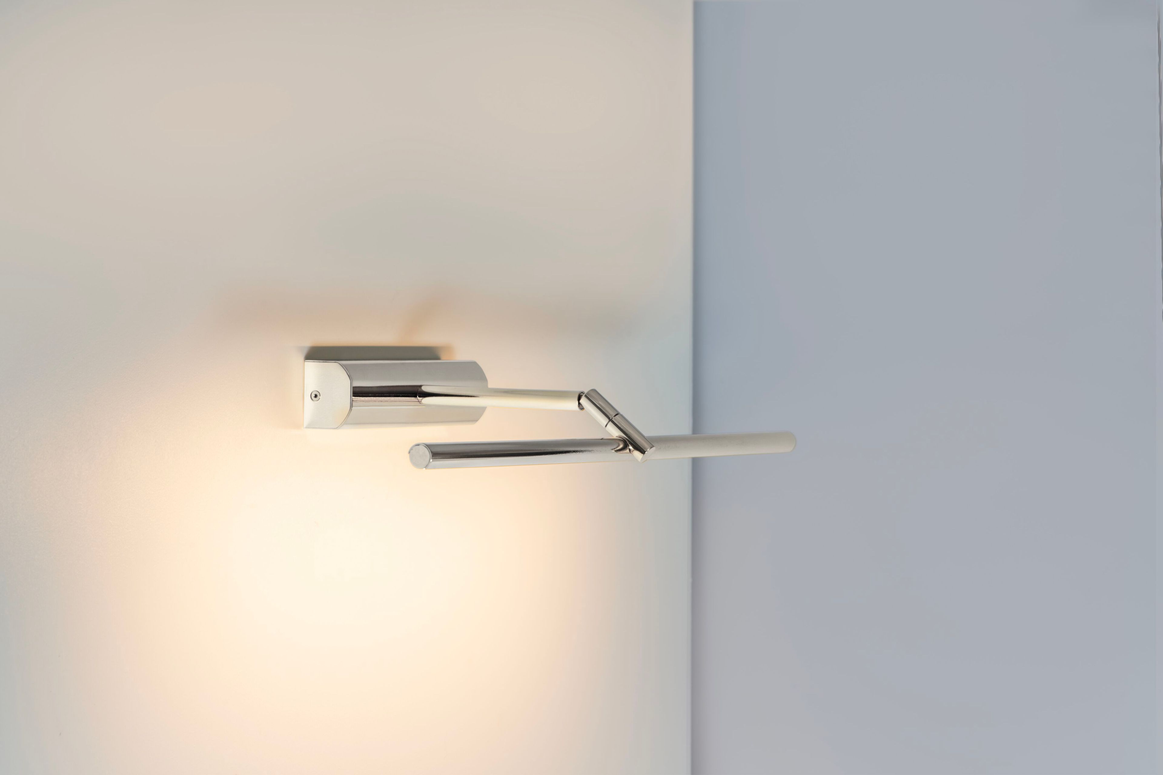 Латунный светодиодный настенный светильник для картин CVL Luminaires Airy ARCH-00060345 - Вид №5