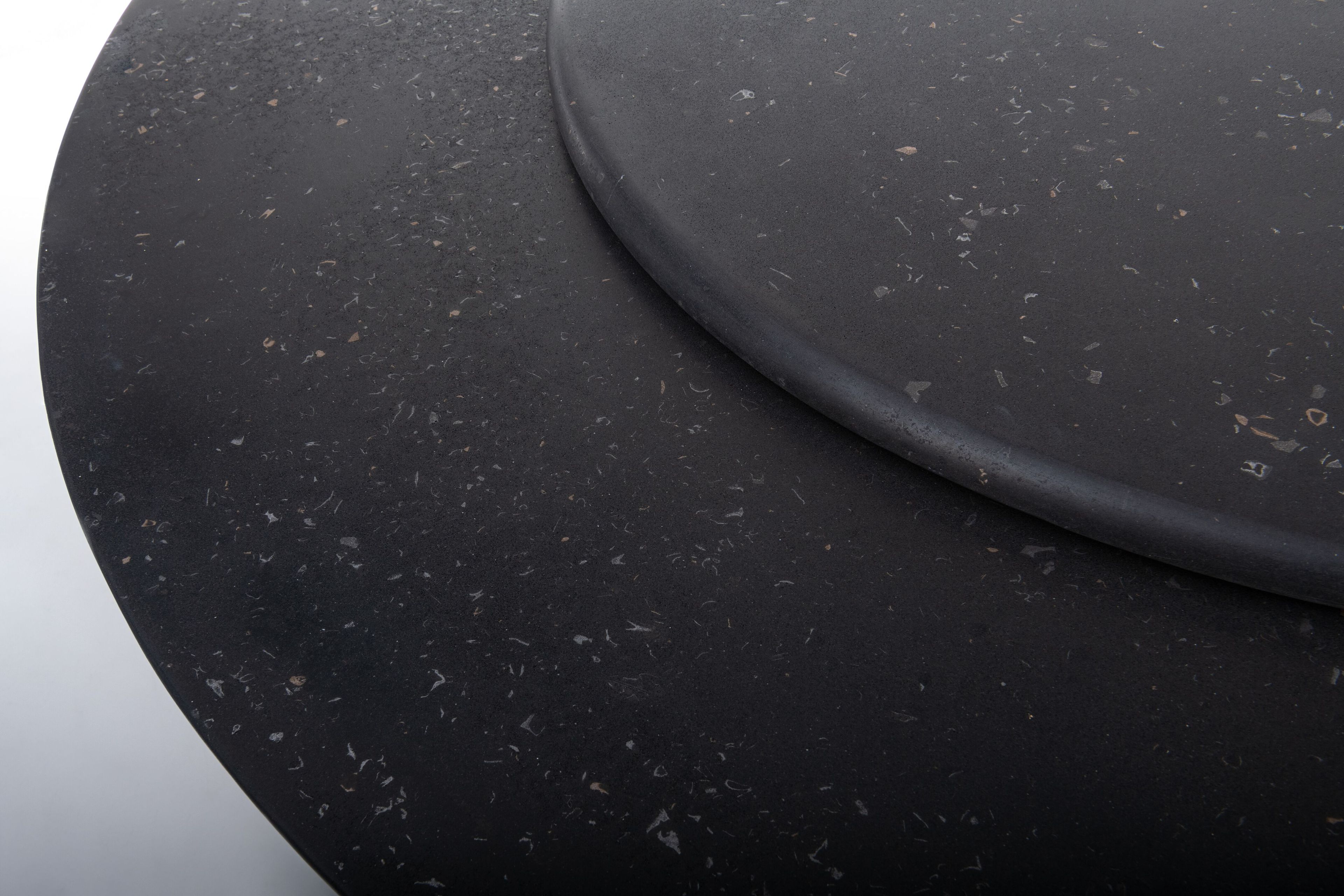 Круглый кожаный стол с Lazy Susan и каменной столешницей de Sede DS-615 ARCH-00082265 - Вид №2