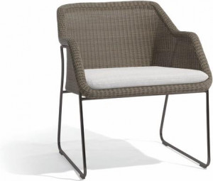 MNST132 1 мест. лава шнур 2мм орешник Manutti Mood