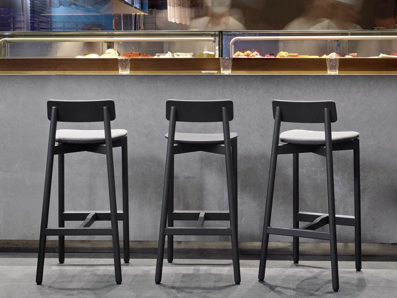 Барный стул с мягким сиденьем Very Wood Rib ARCH-00082202 - Вид №4