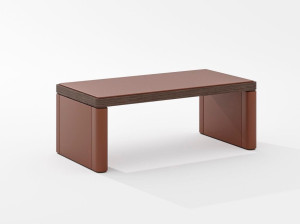 Прямоугольный кожаный журнальный столик