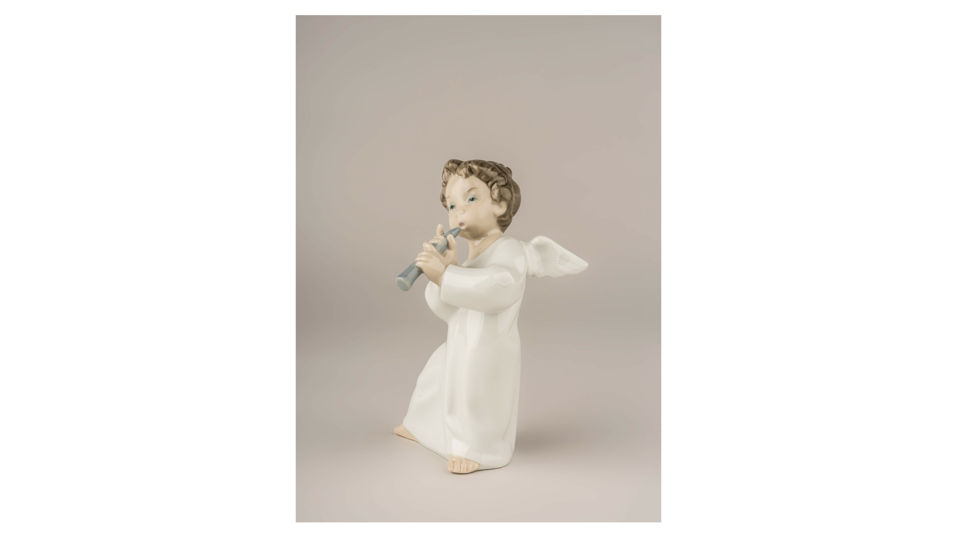 10668960 LLADRO Фигурка Lladro "Ангел с флейтой" 8x16см Фарфор Lladró  - Вид №1