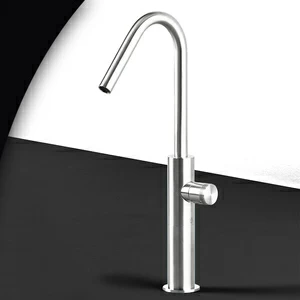 Смеситель для раковины HIRO HIR3L серебристый глянцевый