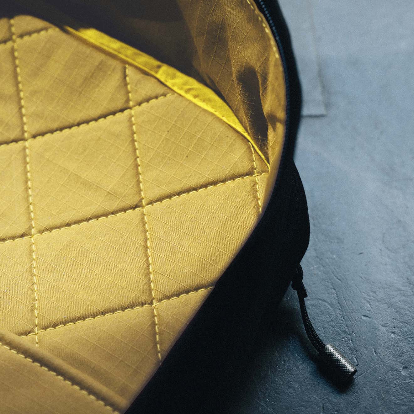 W301BLA-SAN-BRA Everyday Pack 21L - Песок / Латунь Wingback  - Вид №29