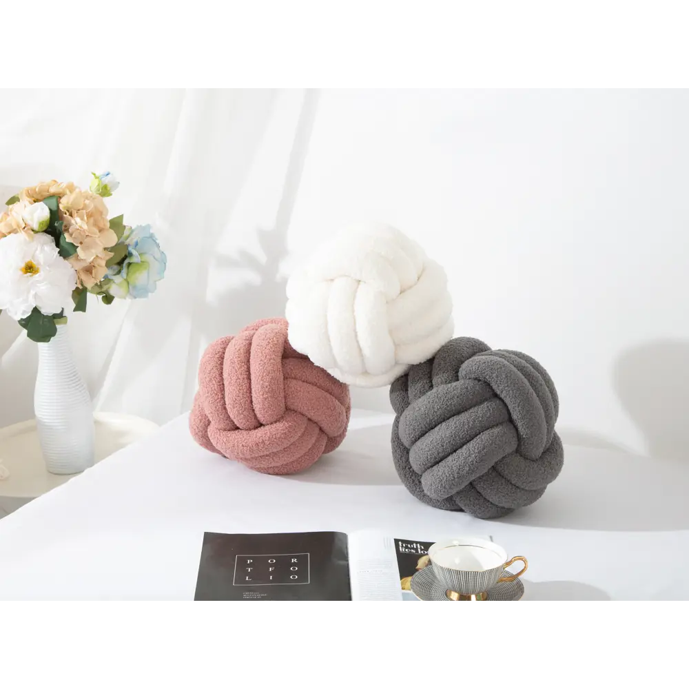 Декоративная подушка Узел молочный ø30 см 89428274 СТОЛИЦА ТЕКСТИЛЯ STLM-1567456 - Вид №1