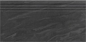 Амба ступень черный матовая 600х300