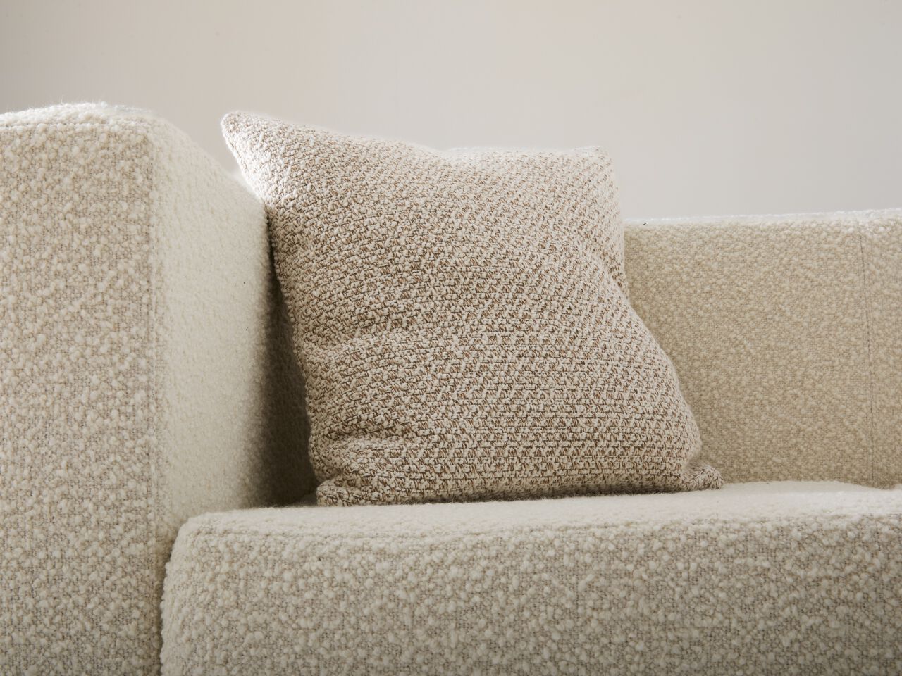 Ткань подушки Julia Italia TEDDY ARCH-00011209